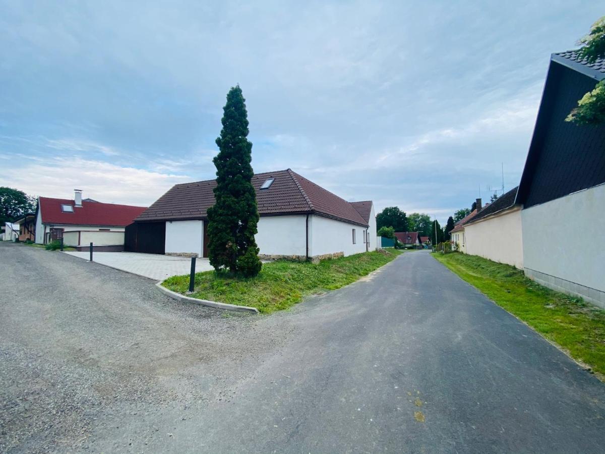 Villa U nás na chalupě Borovany  Esterno foto